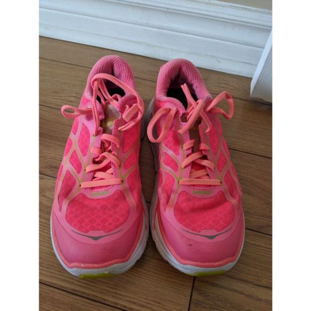 Hoka one one neon running shoe sneakers size 7